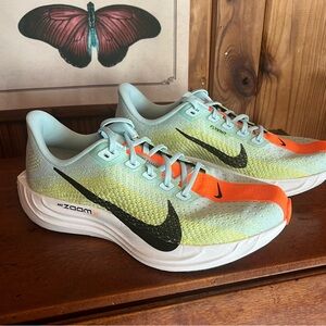 Nike Pegasus Plus, Women’s Size 8.5B, Excellent condition